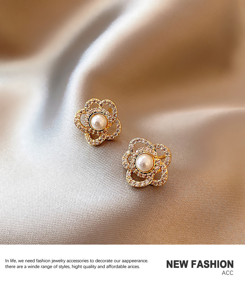 Fashion Golden Diamond And Flower Pearl Stud Earrings,Stud Earrings