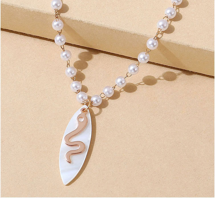 Fashion White Resin Snake Pearl Necklace,Beaded Necklaces