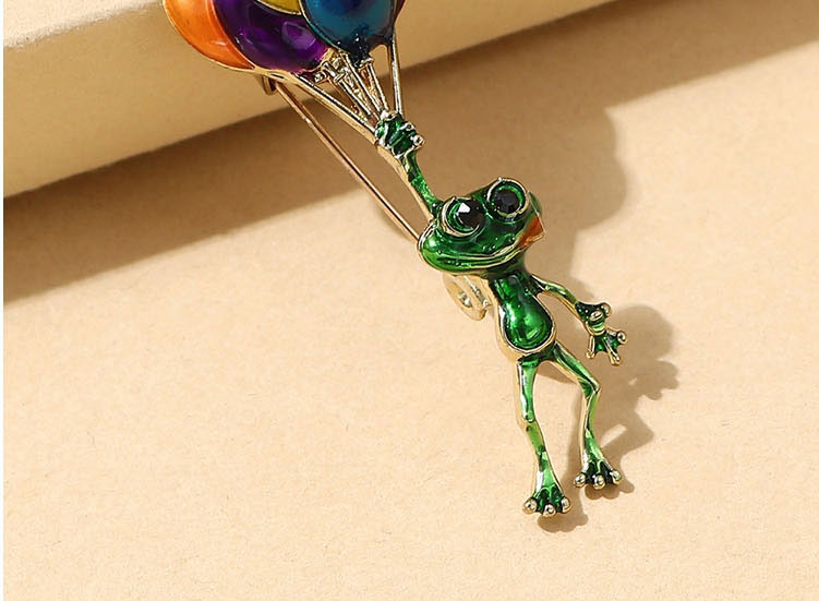 Fashion Green Alloy Drip Oil Frog Balloon Brooch,Korean Brooches