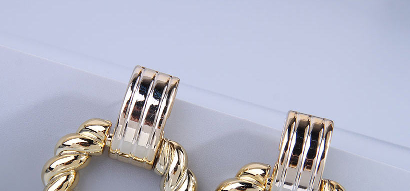 Fashion Gold Alloy Geometric Twist Round Stud Earrings,Stud Earrings