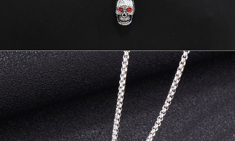 Fashion Silver Alloy Diamond Skull Necklace,Men