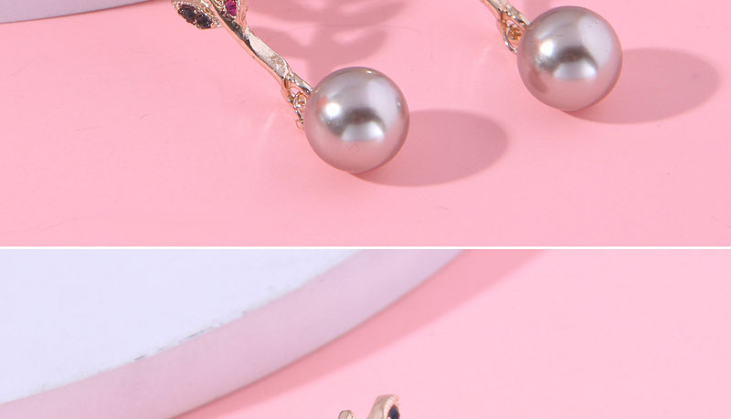 Fashion Black Alloy Diamond Stud Pearl Stud Earrings,Stud Earrings