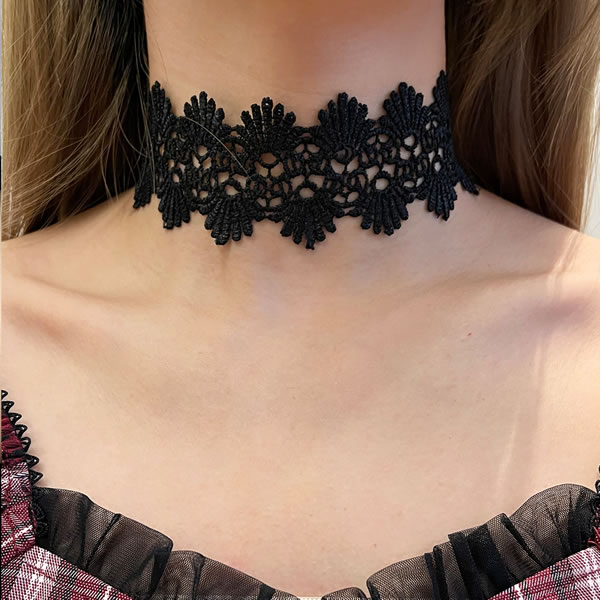 Fashion Black Cutout Lace Necklace,Pendants