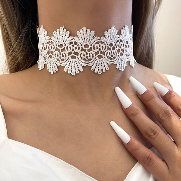 Fashion Black Cutout Lace Necklace,Pendants