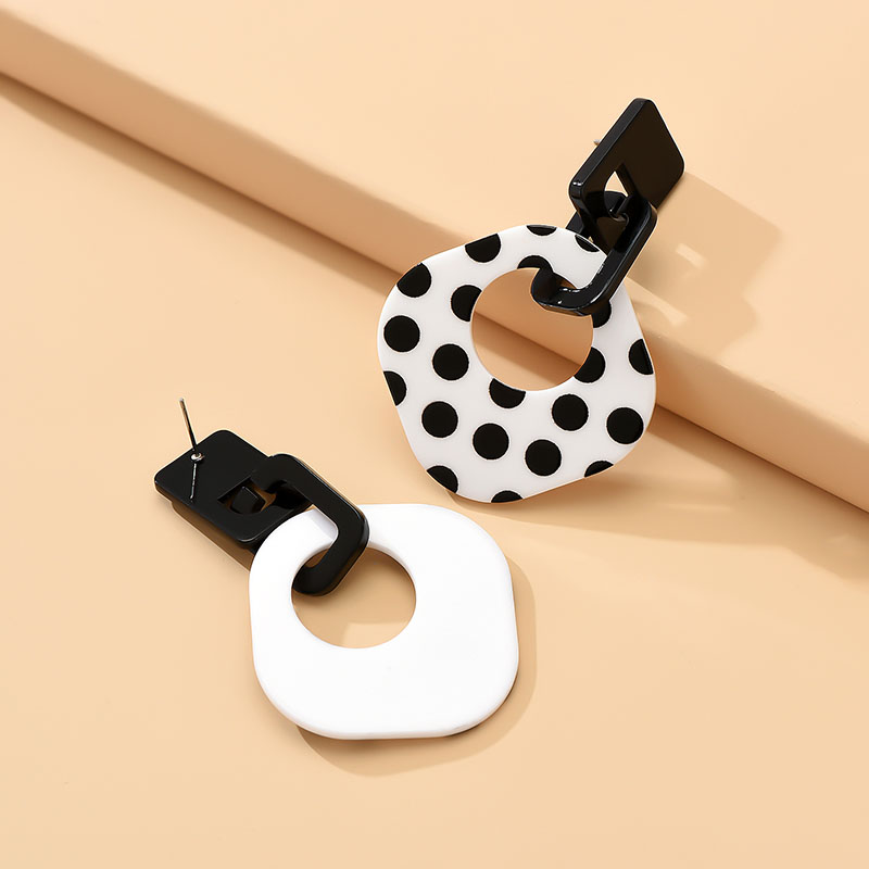 Fashion Black And White Spots Acrylic Polka Dot Diamond Stud Earrings,Stud Earrings