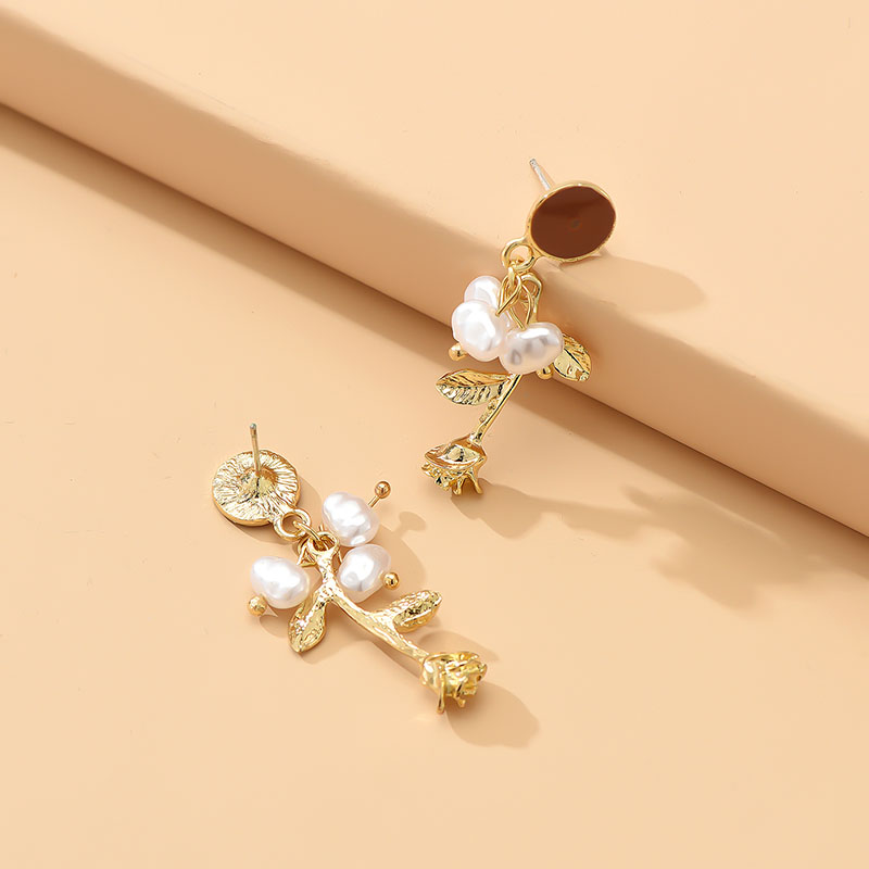 Fashion Gold Color Alloy Rose Pearl Stud Earrings,Stud Earrings
