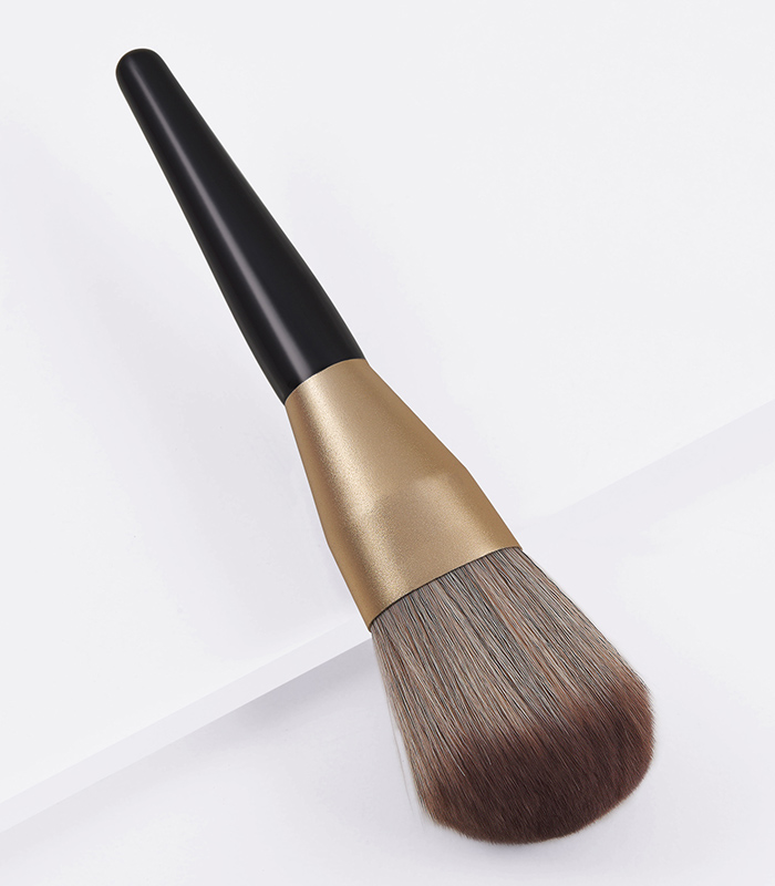 Fashion Gold Single Black Oversized Newest Super Soft Super Powder Blush Brush,Beauty tools