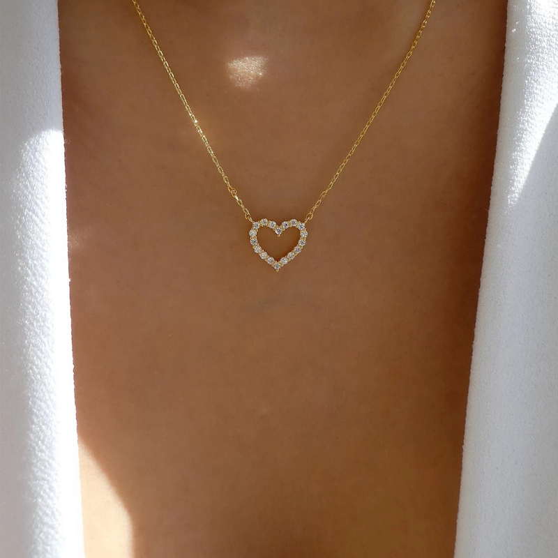 Fashion Silver Alloy Diamond Heart Necklace,Pendants