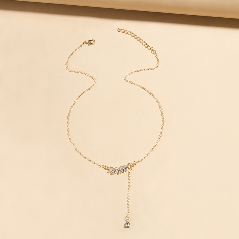 Fashion Gold Alloy Diamond Leaf Y Necklace,Chokers