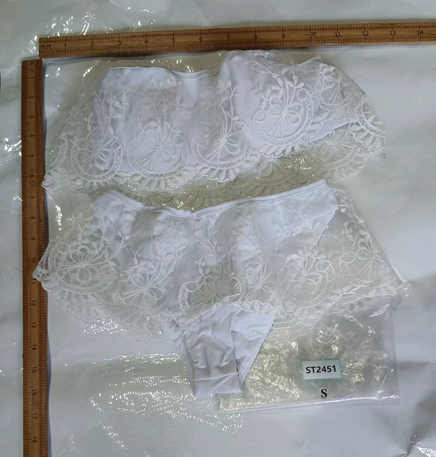 Fashion White Solid Lace Embroidered Split Swimsuit,Bikini Sets