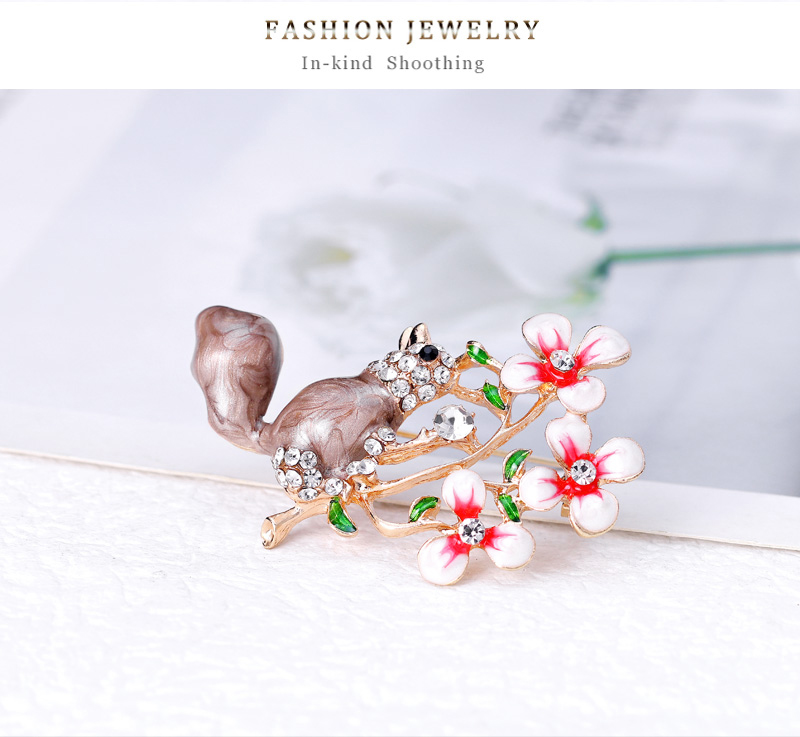 Fashion Color Alloy Diamond Squirrel Brooch,Korean Brooches