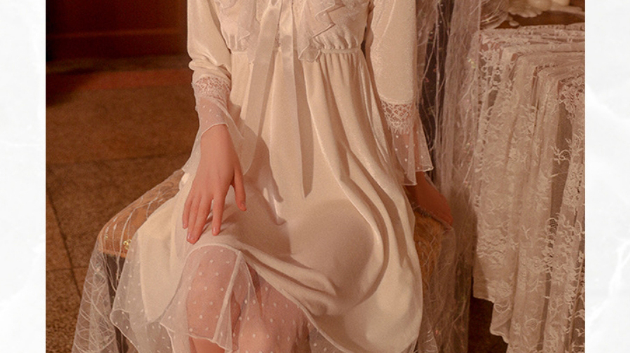 Fashion White Velvet Mesh Bell Sleeve Long Sleeve Lace Nightdress,SLEEPWEAR & UNDERWEAR