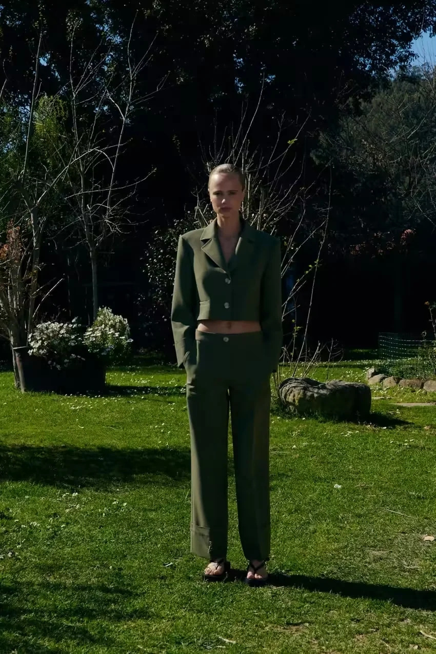 Fashion Green Polyester Buckle Lapel Short Suit Jacket,Coat-Jacket