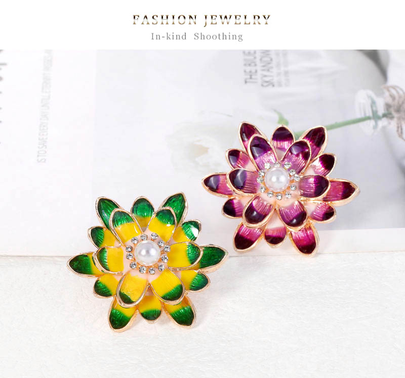 Fashion Green + Yellow Alloy Diamond Flower Brooch,Korean Brooches