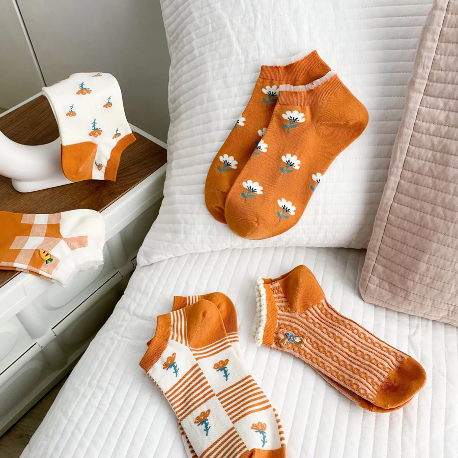 Fashion Five Pairs Rabbit Carrot Embroidered Flower Plaid Cotton Socks Set,Fashion Socks