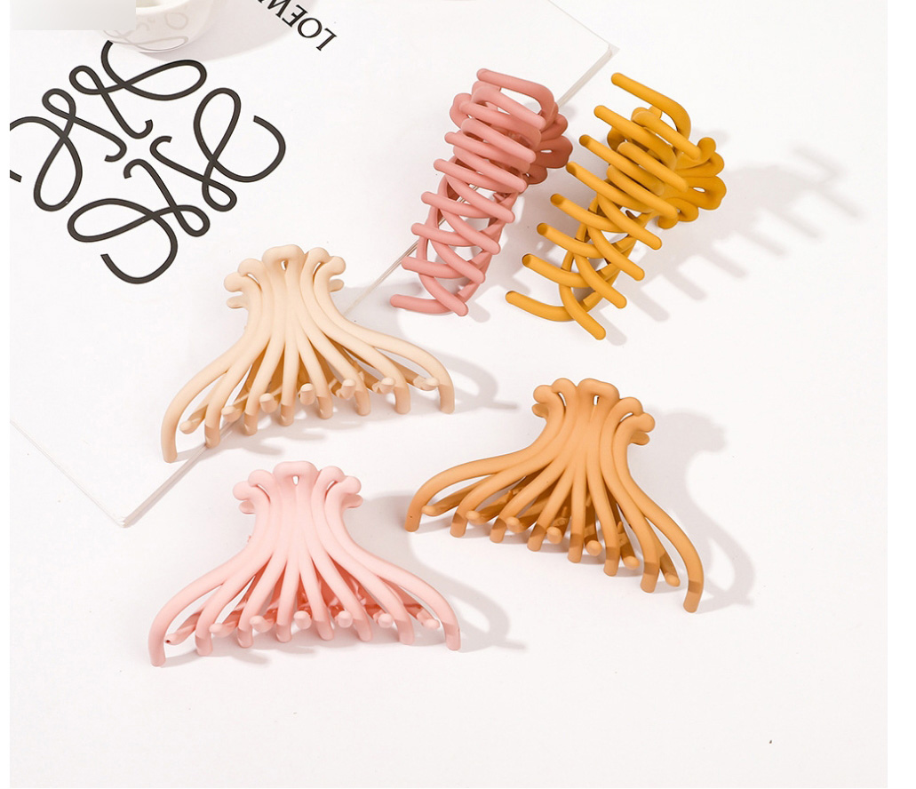 Fashion Light Pink Frosted Scallop Gripper,Hair Claws