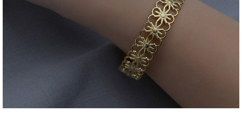 Fashion Gold Titanium Steel Openwork Sunflower Open Bracelet,Bracelets