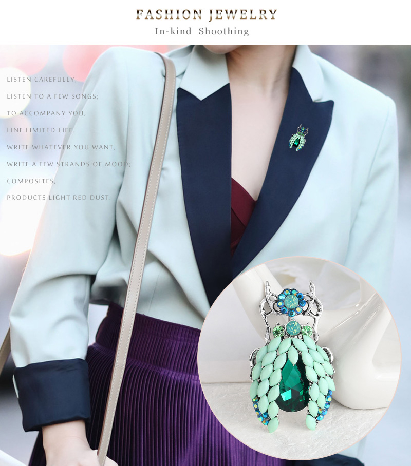 Fashion Green Alloy Geometric Insect Stud Earrings,Korean Brooches