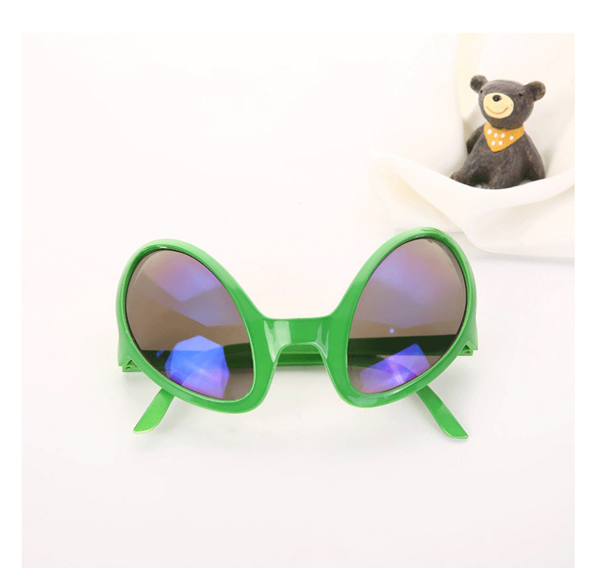 Fashion Alien Green Frame Blue Diaphragm Glasses Alien Sunglasses,Women Sunglasses
