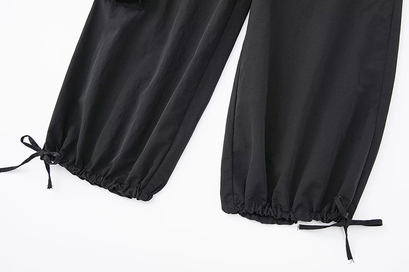 Fashion Black Blend Multi-pocket Cuffed Trousers,Pants