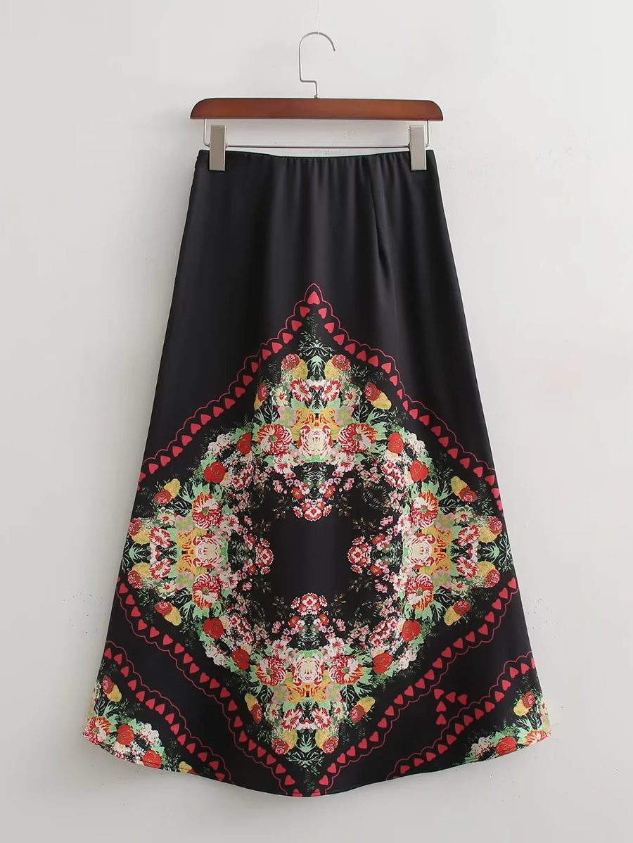 Fashion Black Background Geometric Print Skirt,Skirts