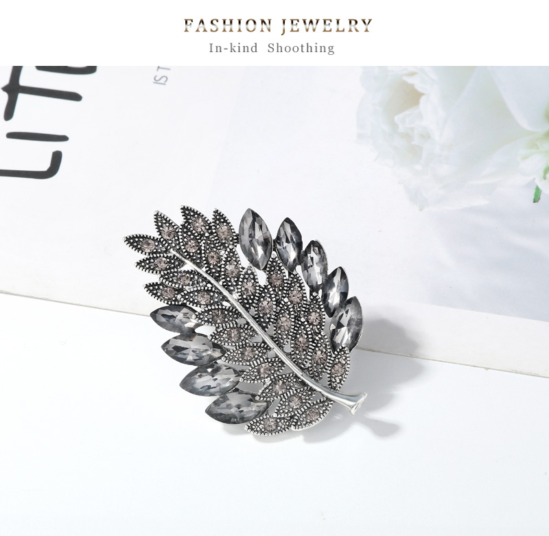 Fashion Silver Alloy Diamond Leaf Brooch,Korean Brooches