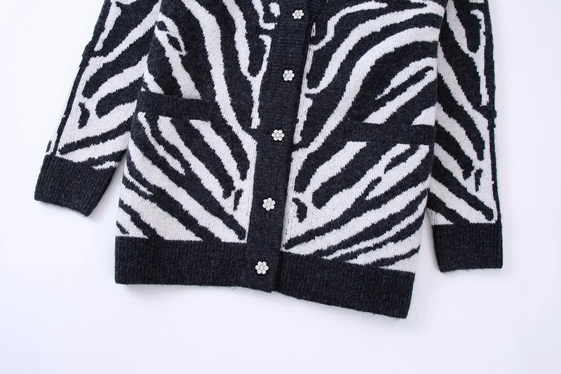 Fashion Black And White Zebra Jacquard-knit Button-down Cardigan,Coat-Jacket
