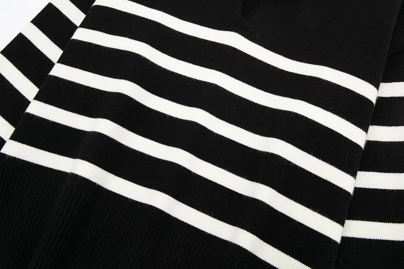 Fashion Black And White Wool Knit Striped Sweater,Sweater