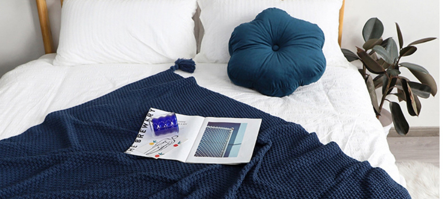 Fashion Royal Blue 150x240cm 1.4kg Hanging Woven Sofa Blanket,Home Textiles