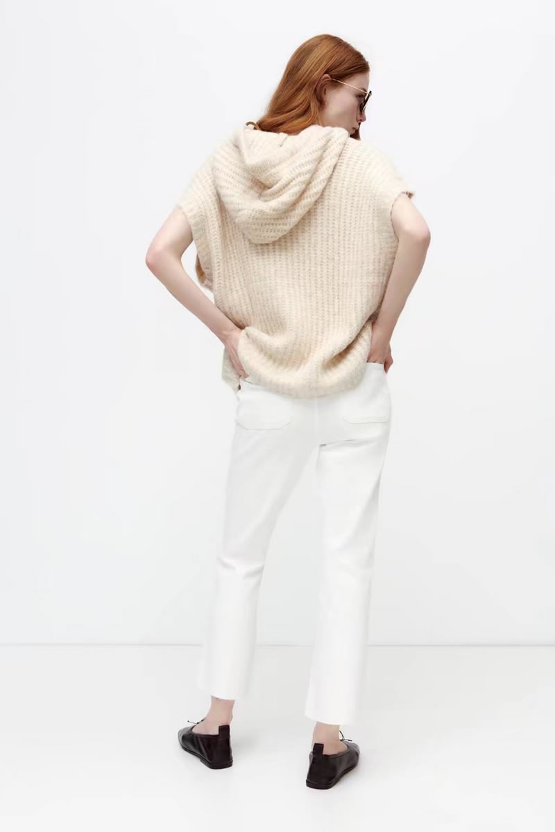 Fashion Creamy-white Hooded Knitted Eye Vest,Sweater