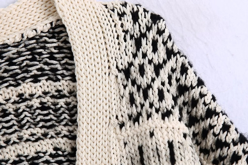 Fashion Black And White Jacquard-knit Button-down Cardigan Jacket,Sweater