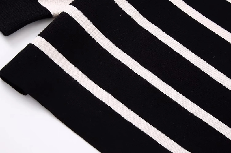 Fashion Black And White Striped Lapel Sweater,Sweater