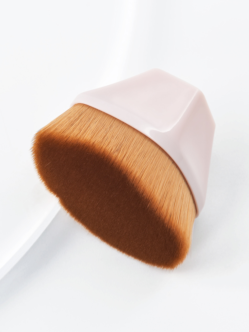 Fashion Apricot No. 55 - Foundation Brush - Apricot - Mini,Beauty tools