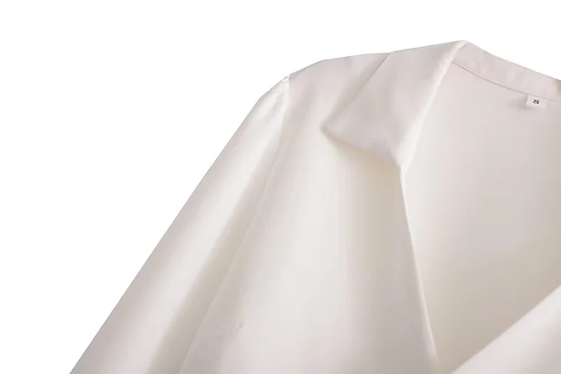 Fashion White Polyester Lapel Tie Shirt,Blouses