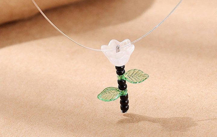 Fashion Silver Resin Flower Rice Bead Necklace,Pendants