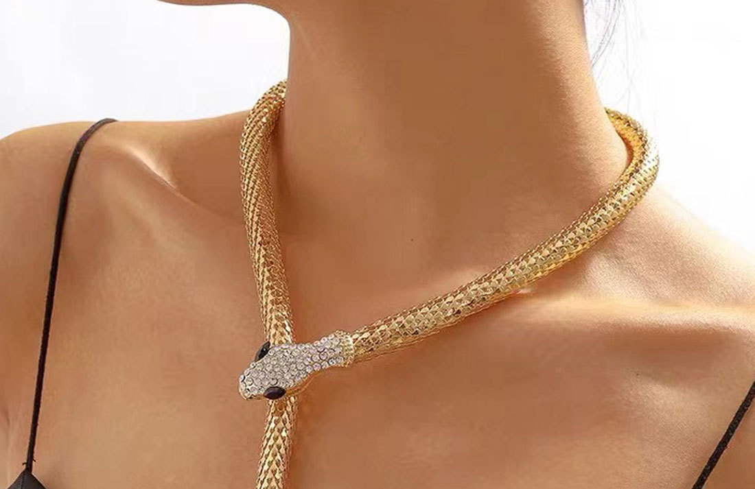Fashion Silver Alloy Diamond Snake Necklace,Pendants