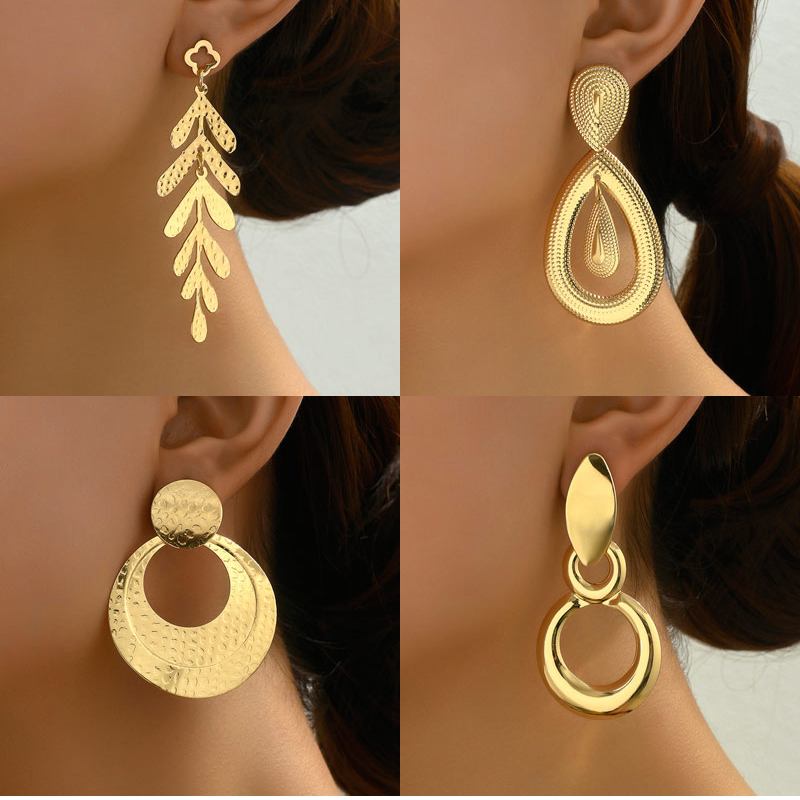 Fashion Gold-2 Alloy Geometric Round Stud Earrings,Stud Earrings