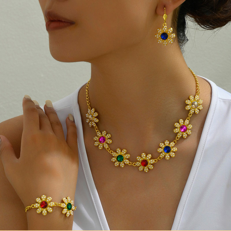 Fashion Gold Alloy Diamond Flower Necklace Bracelet Earrings Set,Jewelry Sets
