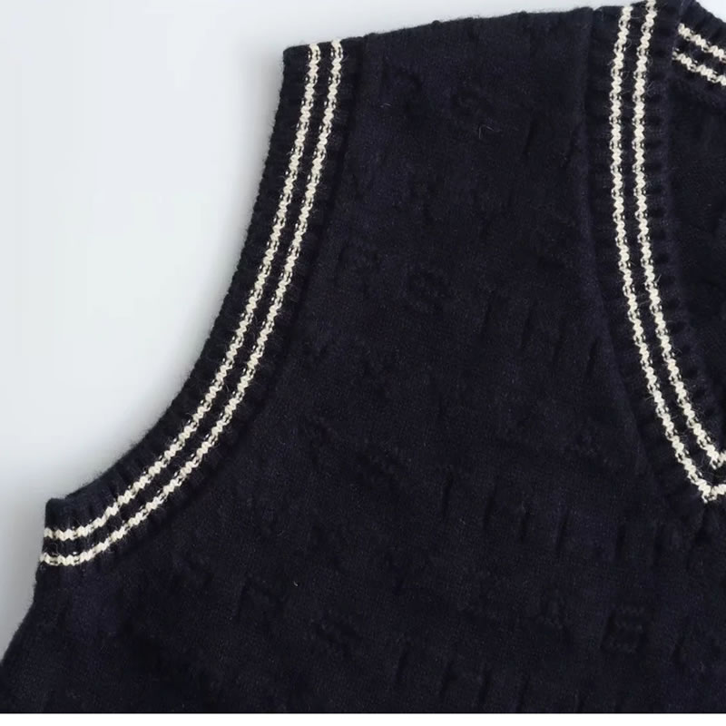 Fashion Navy Blue Cotton V-neck Contrasting Color Pullover Vest,Sweater