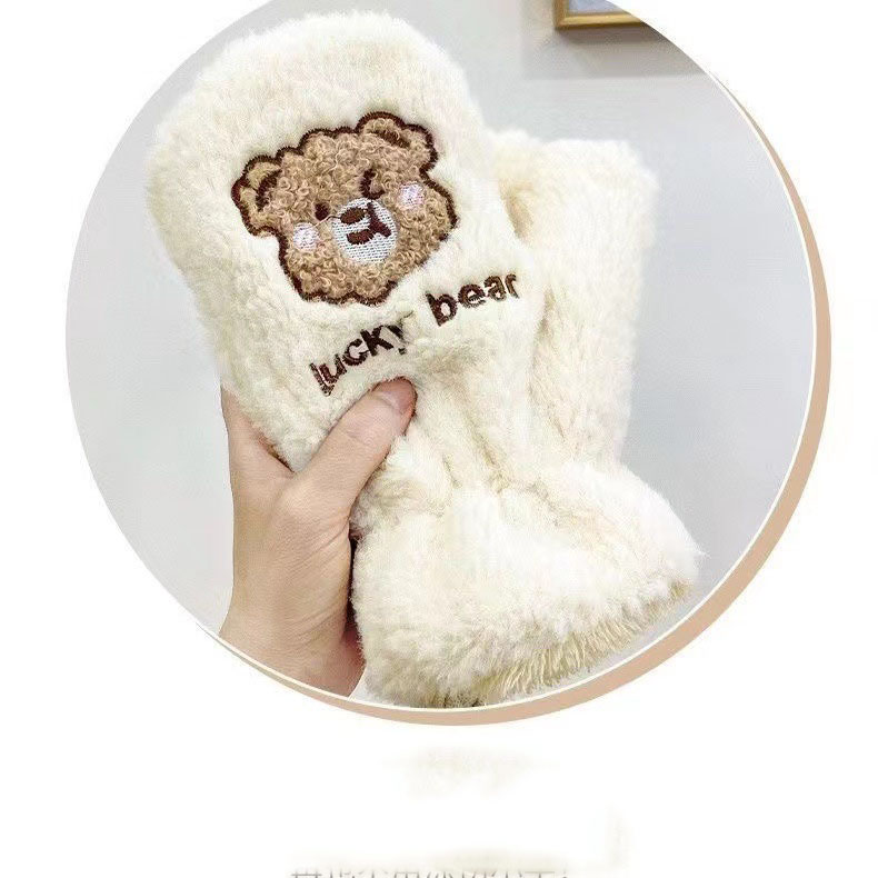 Fashion Grey Bear Embroidered Plush All-inclusive Gloves,Full Finger Gloves