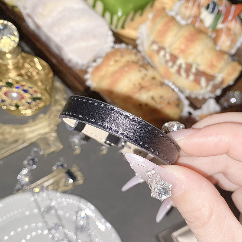 Fashion Bracelet 0121 Strap About 10mm Leather Round Bracelet,Bracelets