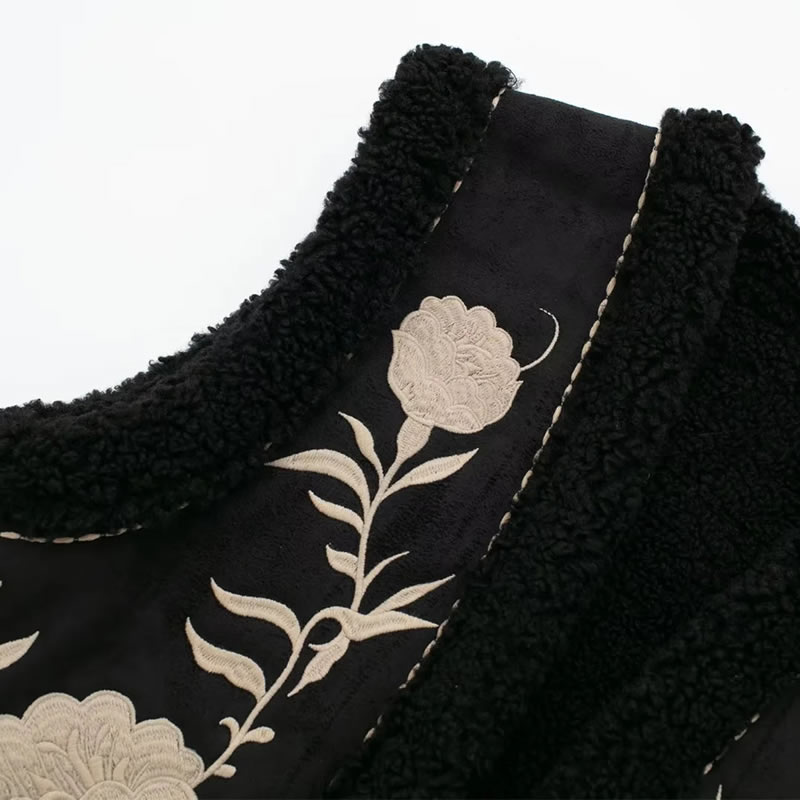 Fashion Black Blend Embroidered Reversible Vest Jacket,Coat-Jacket