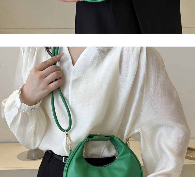 Fashion White Pu Large Capacity Messenger Bag,Shoulder bags