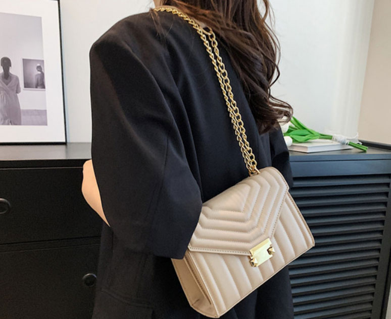 Fashion Black Pu Embroidery Thread Flap Crossbody Bag,Shoulder bags