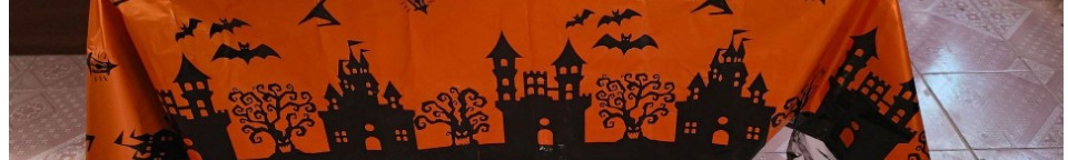 Fashion Haunted House M Halloween Bloody Handprint Tablecloth,Festival & Party Supplies