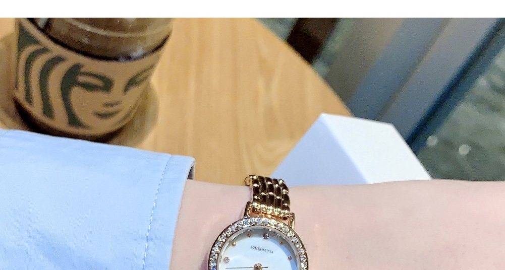 Fashion Rose Gold Titanium Steel Diamond Round Dial Watch (with Battery),Ladies Watches