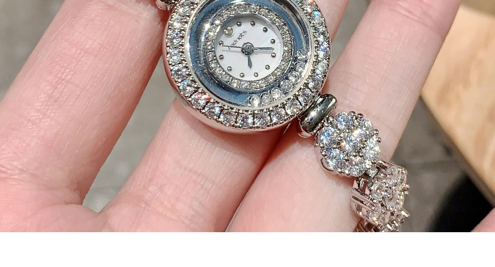 Fashion Silver With Blue Face Titanium Steel Diamond Round Dial Watch (with Battery),Ladies Watches