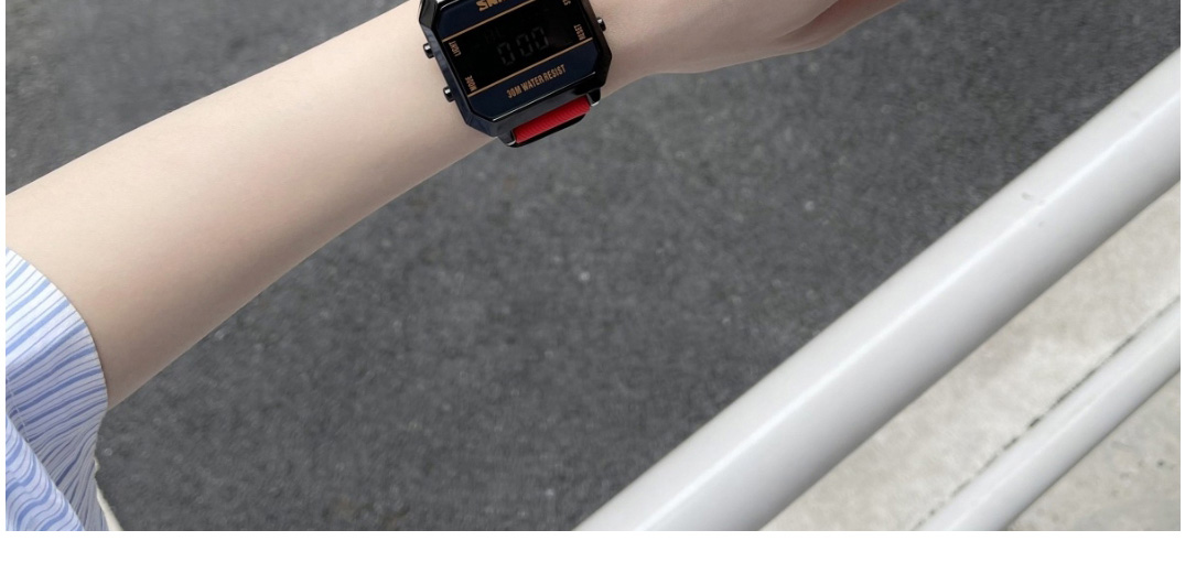 Fashion Black Belt Plastic Square Dial Watch (with Battery),Ladies Watches