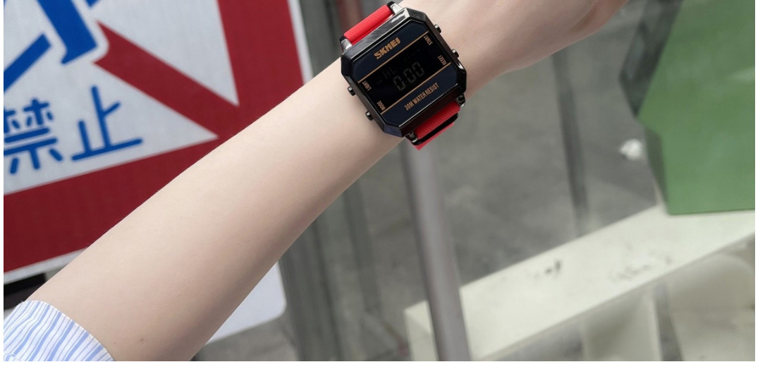 Fashion Red Belt Plastic Square Dial Watch (with Battery),Ladies Watches