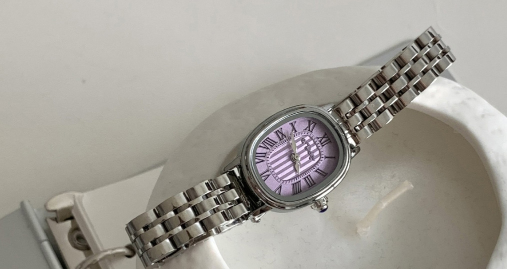 Fashion Purple Face Pu Oval Dial Watch (with Battery),Ladies Watches